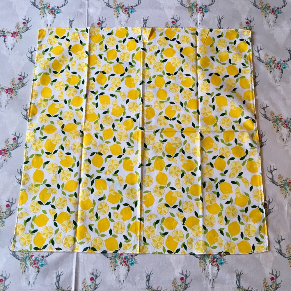 NWOT Lemon 🍋 Bandana/Facemask 😷